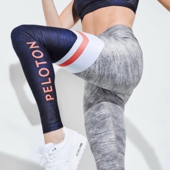 Peloton x WITH 🦄 Wear it to Heart Retro SET - Picture 8 of 8